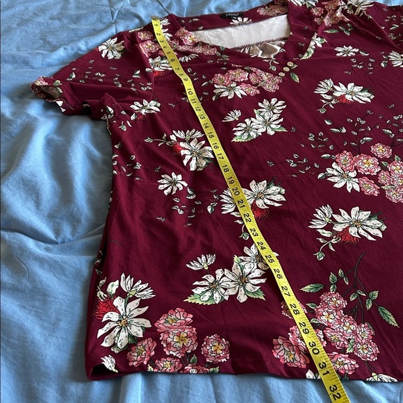 NWOT Folunsi Women’s Short Sleeve Blouse 4X - Picture 6 of 7